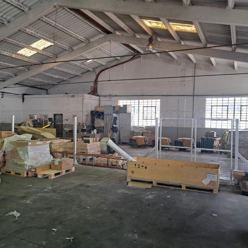 To Let commercial Property for Rent in Deal Party Eastern Cape